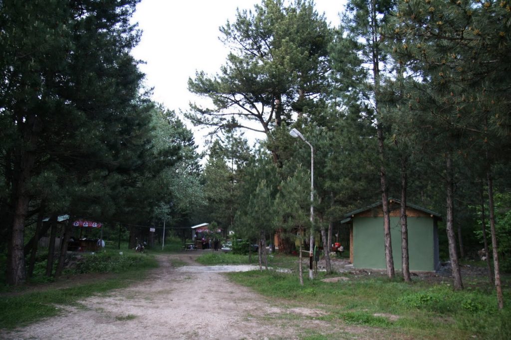 beşikdere şelalesi kamp alanı