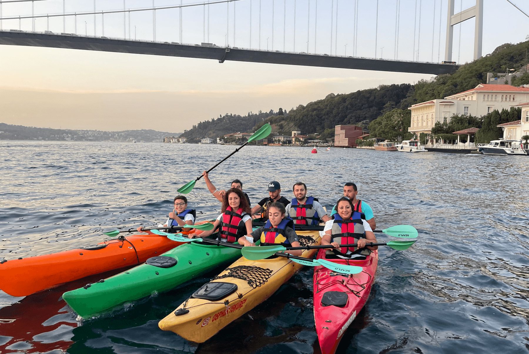 İstanbul Boğazı ücretsiz kano turu