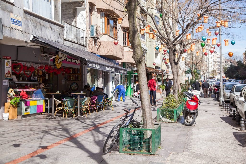 Kadıköy Moda Caddesi