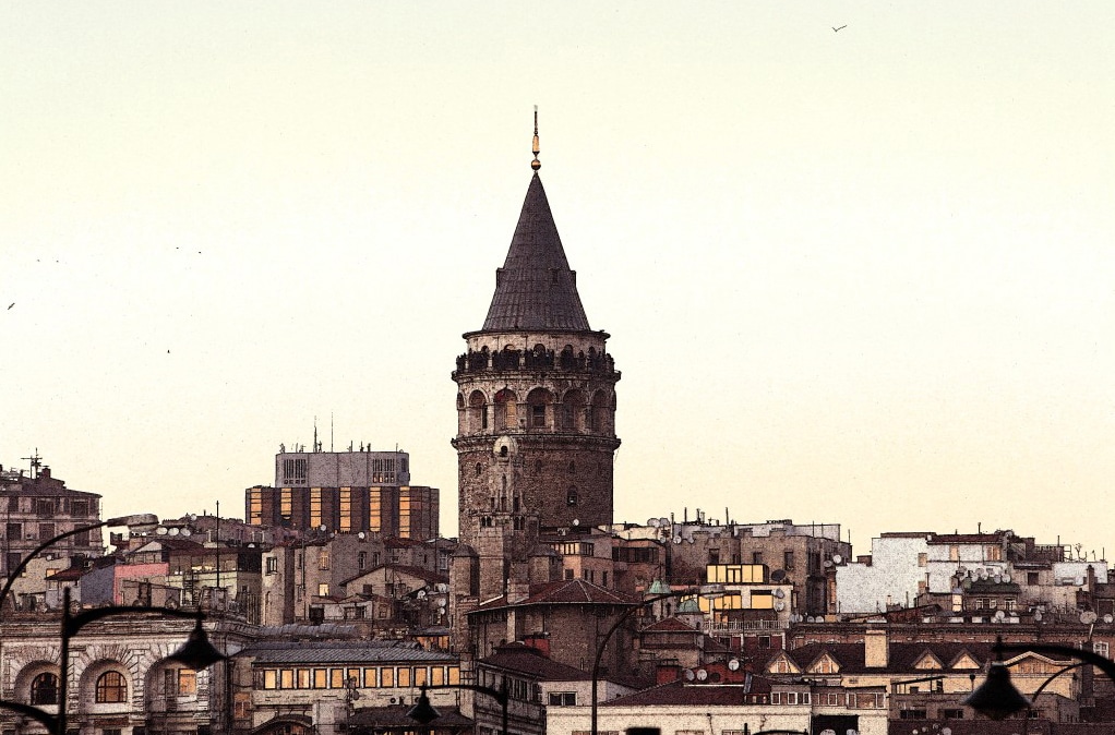 Cenova Gezi Rehberi - Galata kulesi